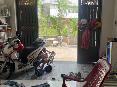 Gấp bán nhanh nhà trệt lầu   xe hơi ngủ trong nhà   huỳnh thị hai chỉ 4.5 tỷ 0