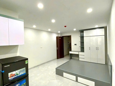 Cho thuê ccmn full đồ thoáng ban công cực đẹp tại ngõ 6 chùa bộc, đống đa 3