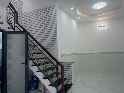 Nhà bán cách mặt tiền 1 căn liên tỉnh 5 q8 ngay vòng xoay cầu nhị thiên đường 3