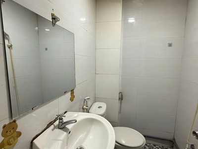 Nhà 2 tầng nở hậu hẻm xe tải c4 phạm hùng bình hưng - bình chánh 3