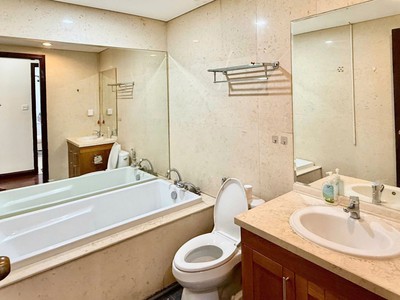 Chính chủ cần cho thuê căn hộ chung cư cao câp tòa royyal city nguyễn trãi, thanh  xuân 2