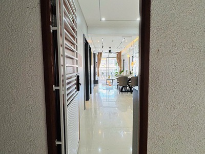 Sở hữu căn hộ cao cấp gần biển   chỉ 300m tới hòn chồng 1