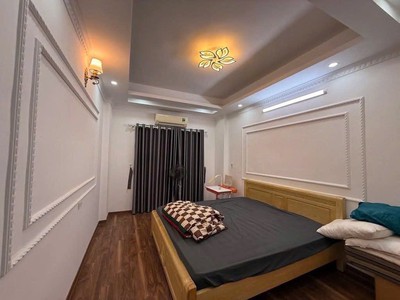 Ở long biên, tài chính quanh 6 tỷ bạn mua được gì   5 tầng full nội thất 3