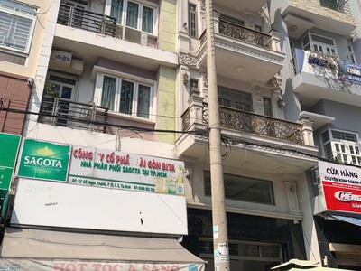 23tỷ hơn mtkd dương tử giang cực sầm uất 5tầng 4x16 6pn mới đẹp vào ở kd ngay. 3