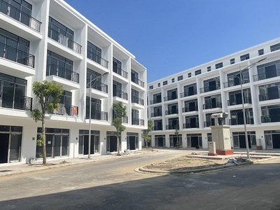 Ace môi giới bán giúp hoa hồng cao giảm 200tr căn 2 mặt tiền   hongkong town đồ sơn 1