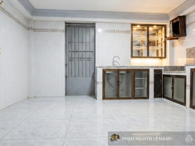 Bán nhà hxh 6m thoại ngọc hầu, phú thạnh, tân phú 3 tầng 3pn 3wc, 42m2, 6,8 tỷ 2