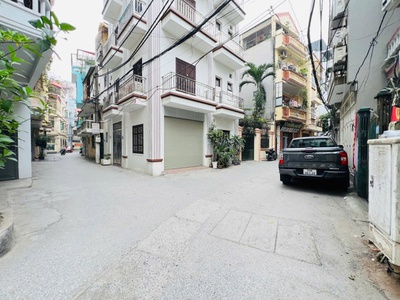 Lô góc 2 mặt thoáng   ô tô tránh   kinh doanh đỉnh cao phố nguyễn trãi   29.5 tỷ lh 0975124520 0