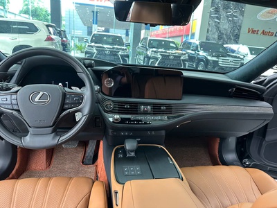 Bán Lexus LS500h 2025 Vừa đăng ký đi 700Km 6