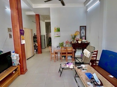 Bán nhà quận 4 - ngang đẹp 5.6m2- đất full thổ cư- đ.đoàn văn bơ- lưu thông xóm chiếu- tôn đản- gần 4