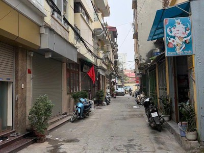 Hiếm-siêu đẹp-bán nhà lô góc 2 thoáng ngô gia tự -long biên-7,4x tỷ -ngõ thông ô tô-vị trí siêu đẹp 2