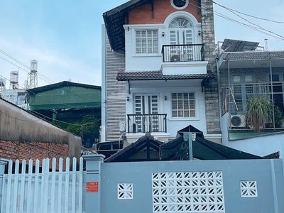 Nhà đẹp   giá tốt    chính chủ cần bán tại đht02, phường đông hưng thuận, quận 12 3