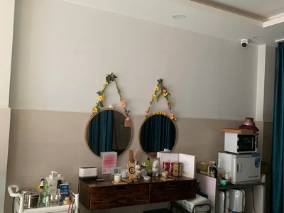 Sang nhượng spa đang hoạt động tốt   full nội thất   ngay chợ hoàng hoa thám, tân bình 3