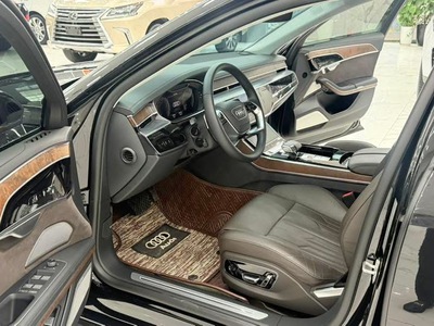 Bán Ảudi A8L màu Đen, đăng ký 2024, một chủ từ mới. 5