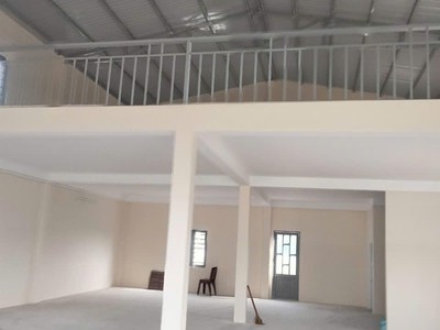 Cho thuê kho, xưởng DT 220m2, mặt đường Nguyễn Lương Bằng, Kiến An, Hải Phòng. 0