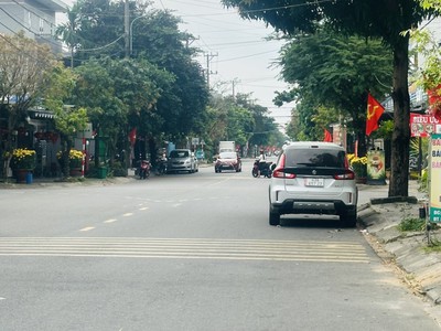 Mặt tiền văn tiến dũng 125m   5x25m  giá nhỉnh 8 tỷ   hoà xuân 0