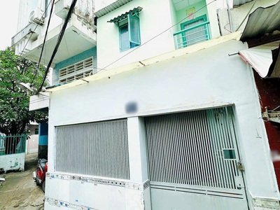 Nhà 2 tầng nở hậu vị trí đẹp đường ba đình p. chánh hưng. giá 4,39 tỷ tl 0