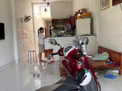 Bán gấp nhà hxh huỳnh thị hai   ngang 5m nở hậu   92m  chỉ có 1 căn 3