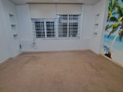 Cho thuê nhà phố Phạm Tuấn Tài - Cầu Giấy. Diện tích 55m2 x 5 tầng ngõ 8m để ô tô, làm Vp, Kd online 2