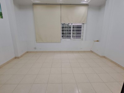 Cho thuê nhà phố Phạm Tuấn Tài - Cầu Giấy. Diện tích 55m2 x 5 tầng ngõ 8m để ô tô, làm Vp, Kd online 4