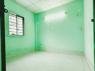 Nhà 2 tầng nở hậu vị trí đẹp đường ba đình p. chánh hưng. giá 4,39 tỷ tl 3