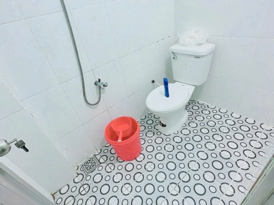 Nhà 2 tầng nở hậu vị trí đẹp đường ba đình p. chánh hưng. giá 4,39 tỷ tl 4