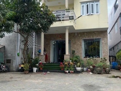 Ngộp ngân hàng bán rẻ - biệt thự quận 7 - giảm sốc từ 28 tỷ xuống chỉ còn 16,9 tỷ 50tr/m 2