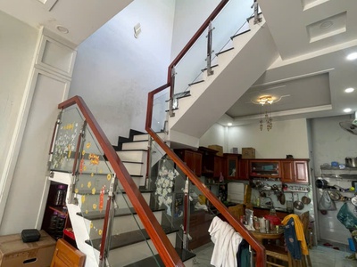 Mua ở vip   xe hơi ngủ trong nhà   huỳnh thị hai q12 chỉ 4.5 tỷ 3