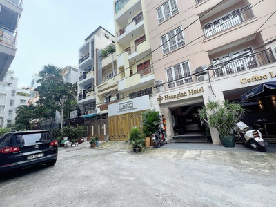 Chính chủ bán nhà mặt tiền xe hơi ngủ trong nhà đ. trương định - chính chủ liên hệ giang giang: 0