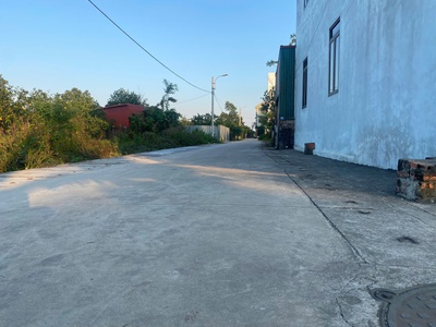 Tổ 10 tt quang minh đường 10m,74m giá chỉ 4,4x tỷ.lh e quang cc 4