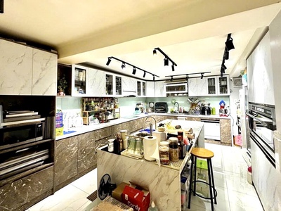 Siêu phẩm nhà 5 tầng đ.tôn thất thuyết- xe hơi đậu cửa- ngang nở hậu- lưu thông bến vân đồn- hoàng 3