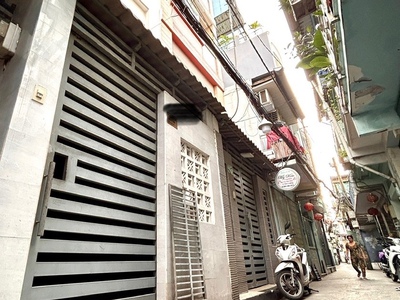 Bán nhà tôn đản- ngang lớn 6.4m2- nhà đôi 5 tầng- giao thương tôn thất thuyết và nguyễn tât thành. 1