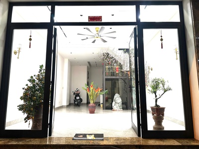 Cho thuê tầng 1 nhà mặt ngõ phố minh khai   phù hợp làm văn phòng / kinh doanh 0