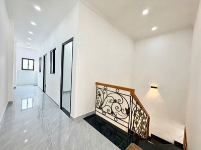 Nhà hẻm xe hơi: 92m2 gồm 1 trệt 1 lầu 4pn 3wc pk pt. lh:0336939979 5