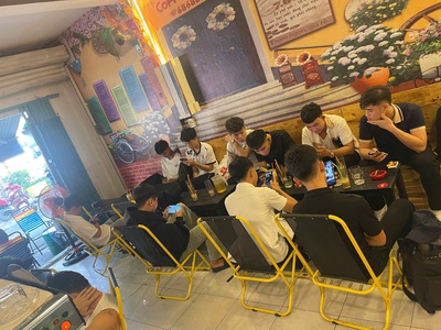 Sang quán mt nguyễn oanh đối diện công viên và trường đại học 1