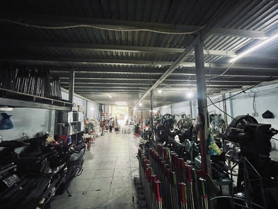 Bom tấn giảm 500tr gấp bán nhà xưởng hương lộ 2 bình tân hẻm 7m thông 385m2 - 22,5 tỷ 2