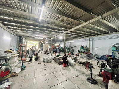 Bom tấn giảm 500tr gấp bán nhà xưởng hương lộ 2 bình tân hẻm 7m thông 385m2 - 22,5 tỷ 3