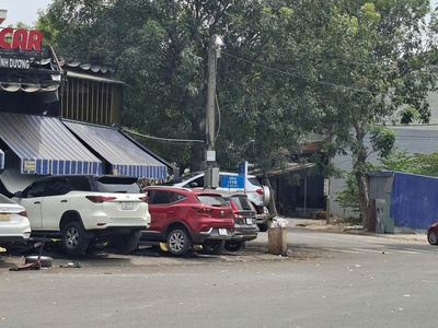 Bán đất lô góc 3 mặt thoáng,kd buôn bán tốt,liền kề công viên,trường học 0