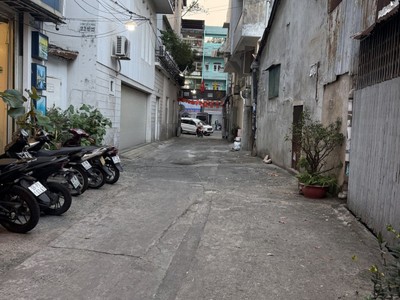 Chính chủ bán nhà cũ tiện xây mới Trần Phú Q.5 - 65m2, nở hậu giá chỉ 8,2 tỉ 1