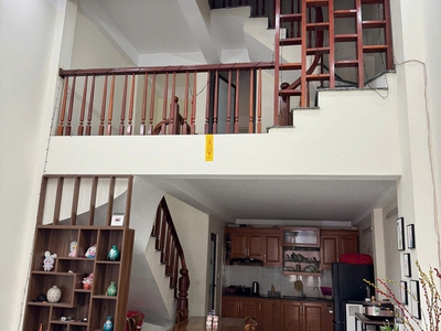 Cần bán 46,6m2 nhà 5 tầng, ô tô tránh ngõ 68/79 Nguyễn Văn Linh. Đón đầu quy hoạch lô góc đường 13m 0