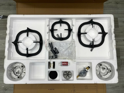 Bếp Gas Electrolux EHG8321BC 0