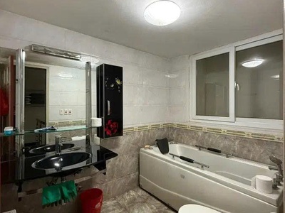 Hiếm nhà 5 tầng mặt phố Lý Thường Kiệt, 47m2, mặt tiền 4.7m, vị trí đẹp, giá 18 tỷ 6