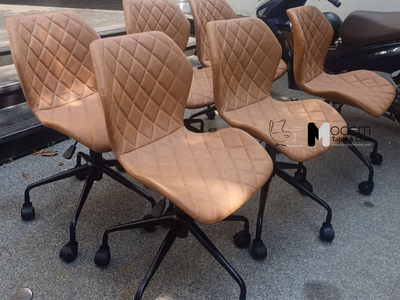 Ghế làm việc không tay chân bánh xe CE1001-P tại HCM 0