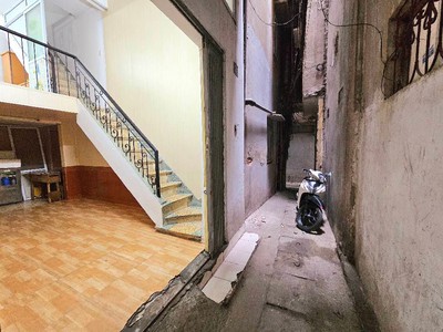 Bán nhà Thanh Nhàn 3 tầng 2