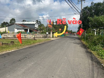 Đất Hoà Tiến cũ gần Nam Kỳ Khởi Nghĩa 2