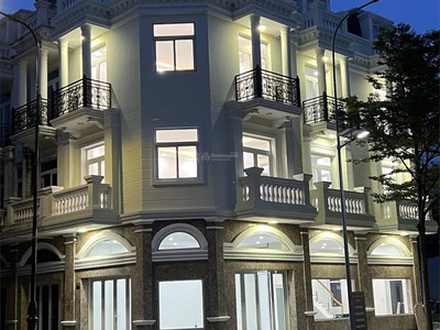 Bán shophouse căn góc tại icon central, dĩ an, bình dương, đang cho thuê 20 triệu/tháng 1