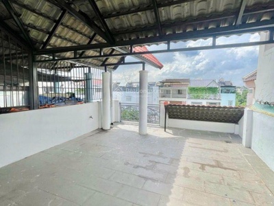 Bán nhà mặt tiền đường 20 mét - kdc lê bôi- hai thành q.8 - 120m2  5x24m  - chỉ nhình 9 tỷ 4