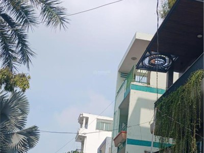 Bán nhà cần bán hxh 496 dương quảng hàm 72m2 ngang 4m 1 trệt 3 lầu nhỉnh 11 tỷ p. an nhơn 1