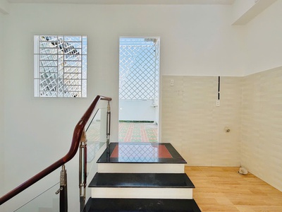 Thân nhờ ace hỗ trợ bán nhà đẹp gần chợ thạch đà   hẻm 9m ô tô tránh nhau 4