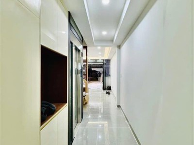 Nhà mới xây hẻm 5m dương quảng hàm   có thang máy   diện tích: 4m x 17m 4 lầu 4 phòng 6wc 3