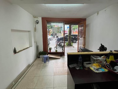 Cc cho thuê cửa hàng 364 phố huế, hai bà trưng, hà nội 1